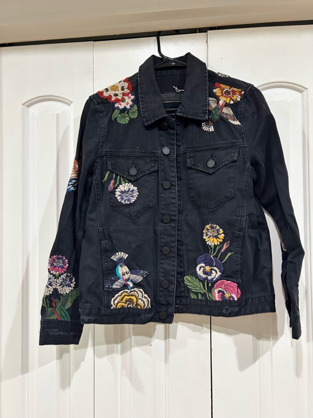 NWT Blank NYC Black Denim Jacket with Multicolor Floral Embroidery